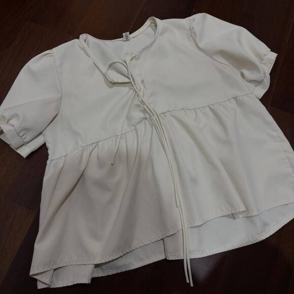 Tops - White Short Sleeve Top